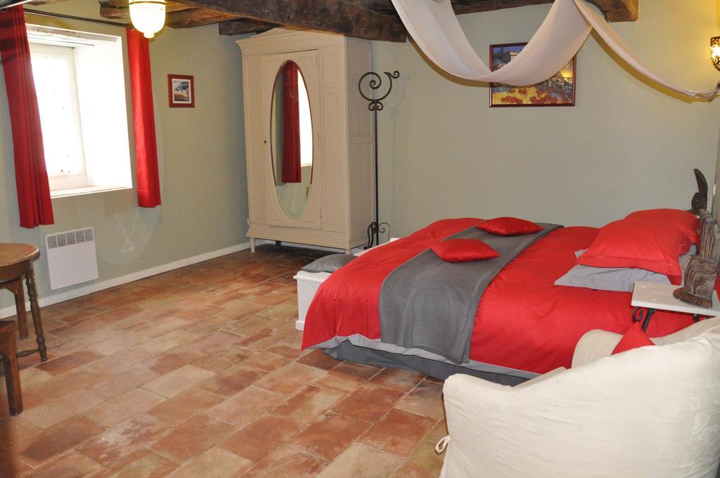 Le Lac De Crivito Bed & Breakfast Caraman Bilik gambar