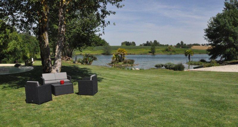 Le Lac De Crivito Bed & Breakfast Caraman Luaran gambar